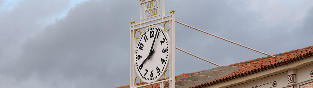 reloj plaza toros