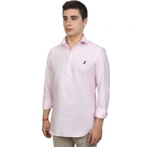 Polera rosa principal.